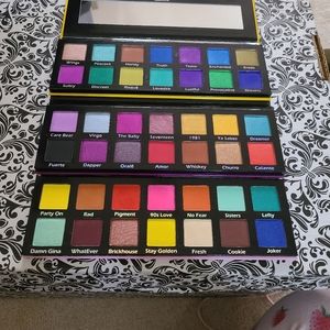 PINKY ROSES TRIOLOGY PR BOX FOR SALE